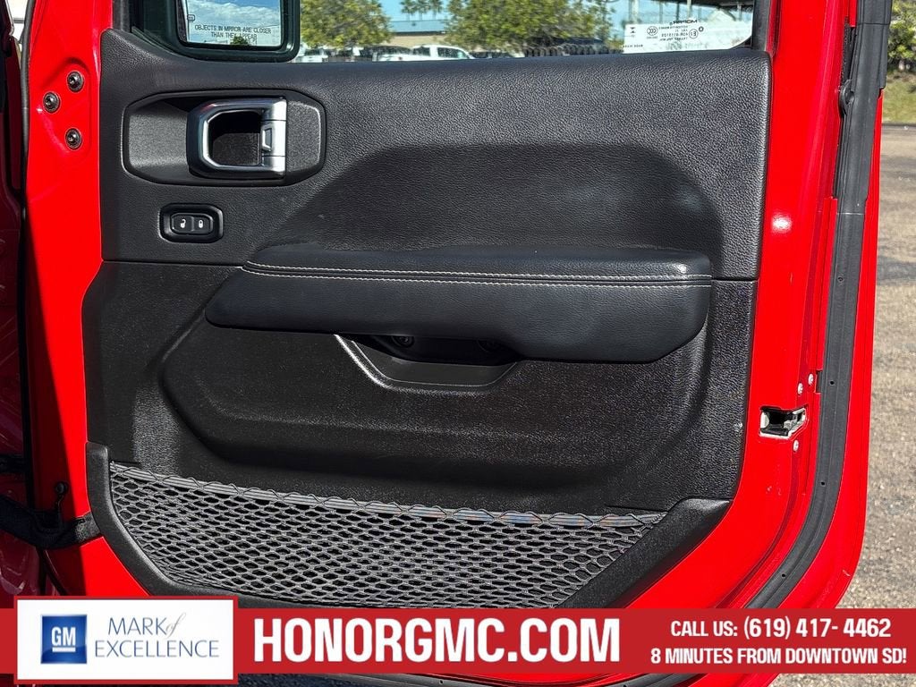 2023 Jeep Gladiator Overland