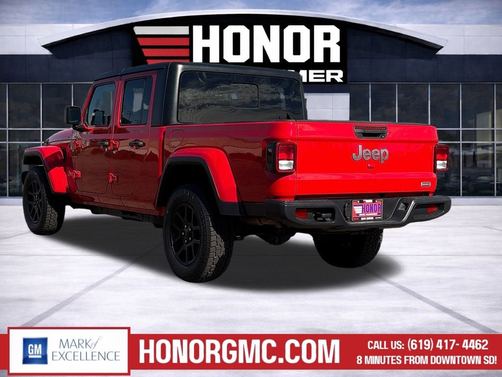 2023 Jeep Gladiator Overland