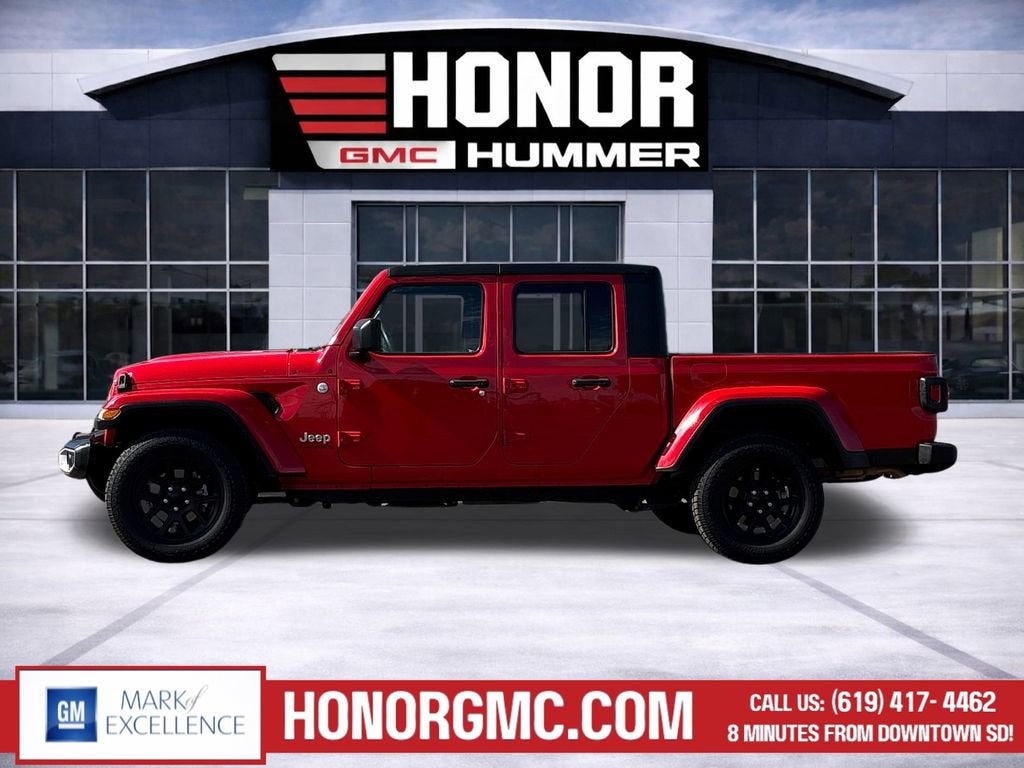 2023 Jeep Gladiator Overland