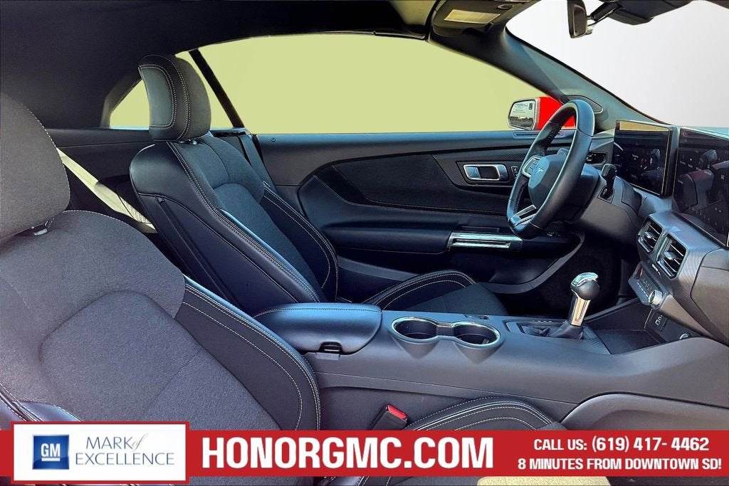 2025 Ford Mustang EcoBoost