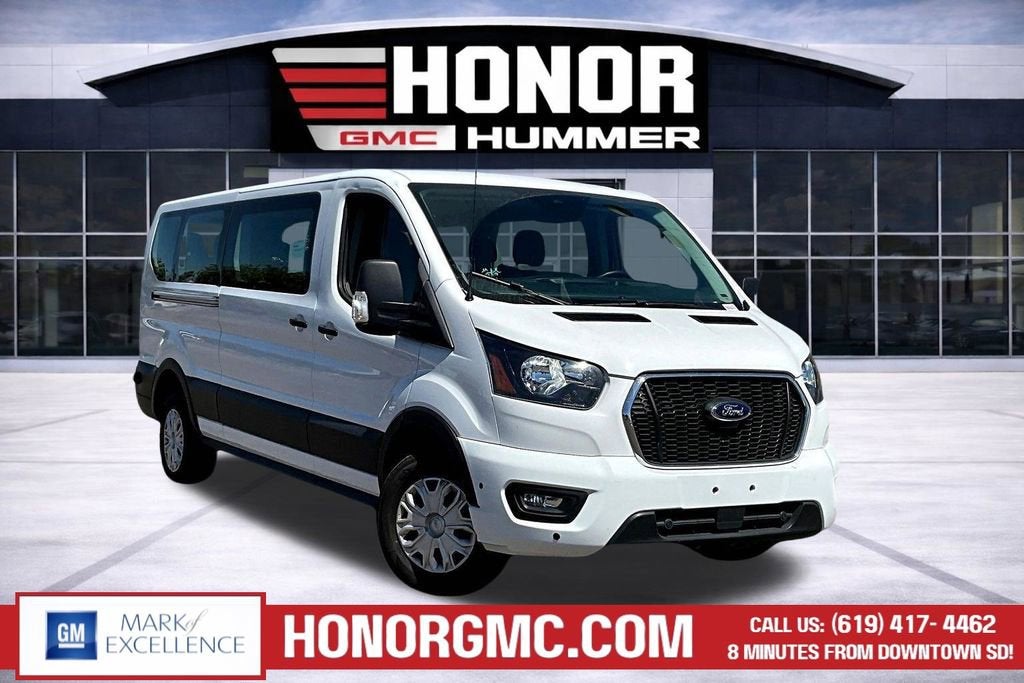 2024 Ford Transit Passenger Wagon XL