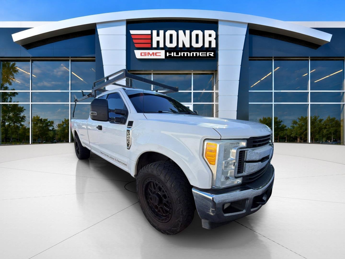 2017 Ford Super Duty F-250 SRW XLT