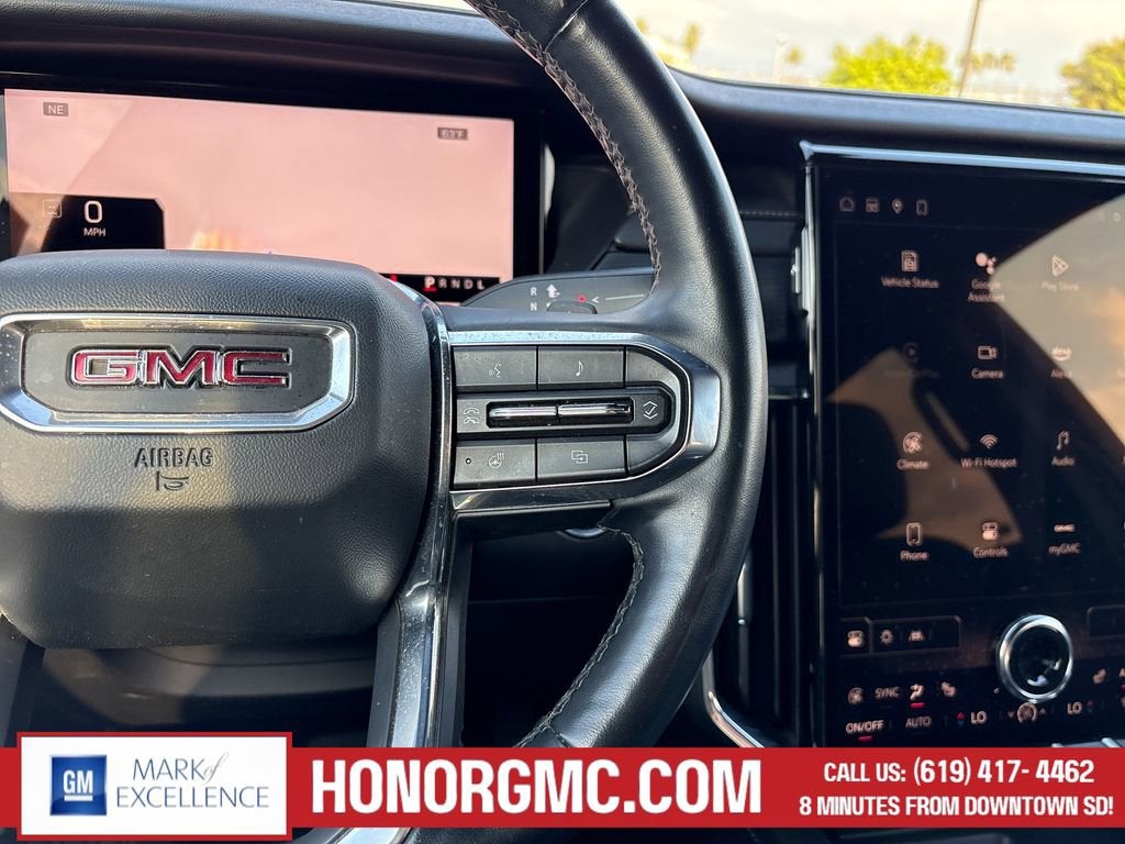 2024 GMC Acadia Elevation