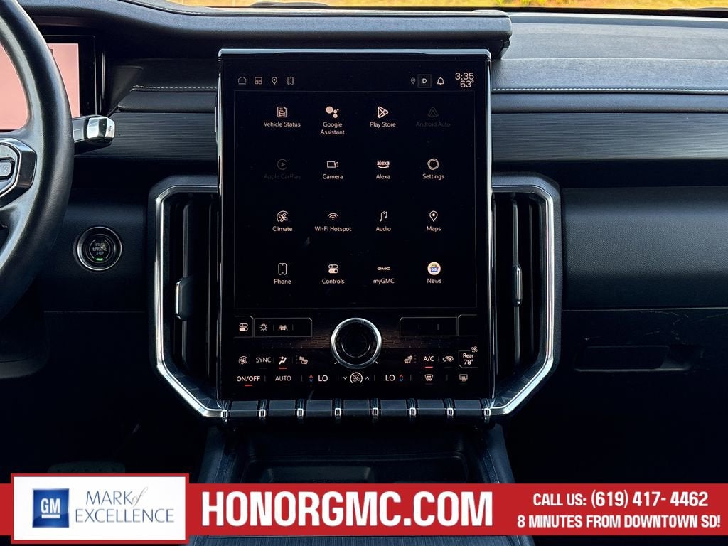 2024 GMC Acadia Elevation