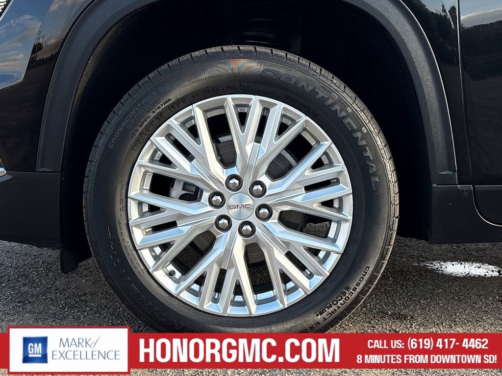 2024 GMC Acadia Elevation