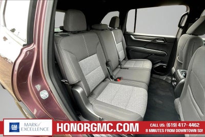 2025 GMC Acadia Elevation