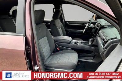 2025 GMC Acadia Elevation