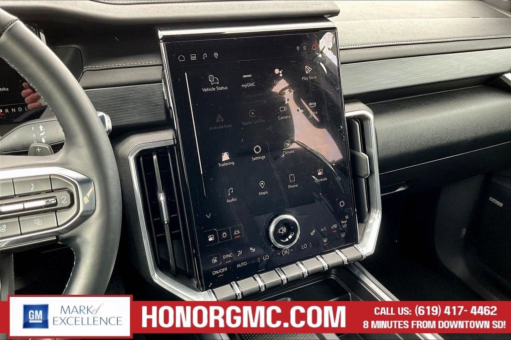 2025 GMC Acadia Elevation