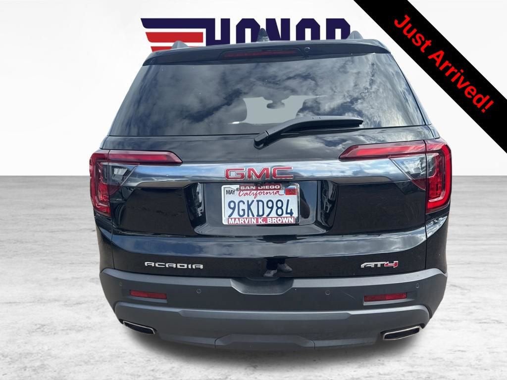 2023 GMC Acadia AT4