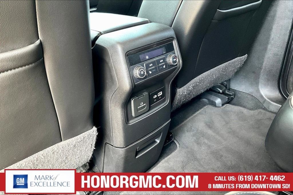 2022 GMC Acadia Denali