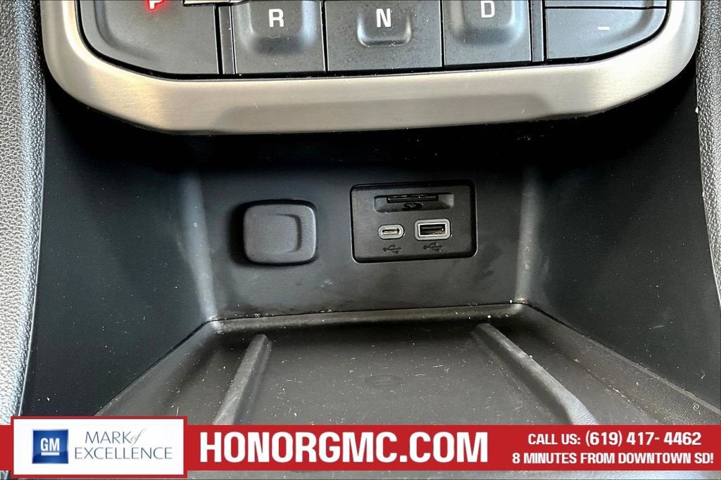 2022 GMC Acadia Denali