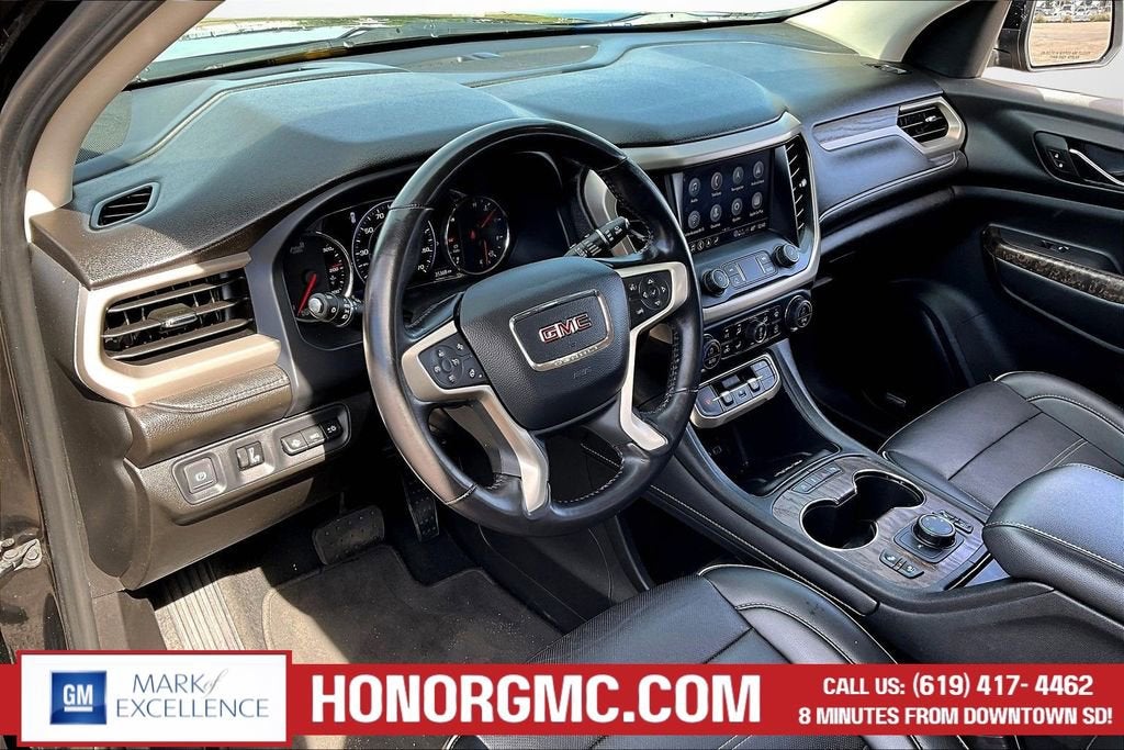 2022 GMC Acadia Denali