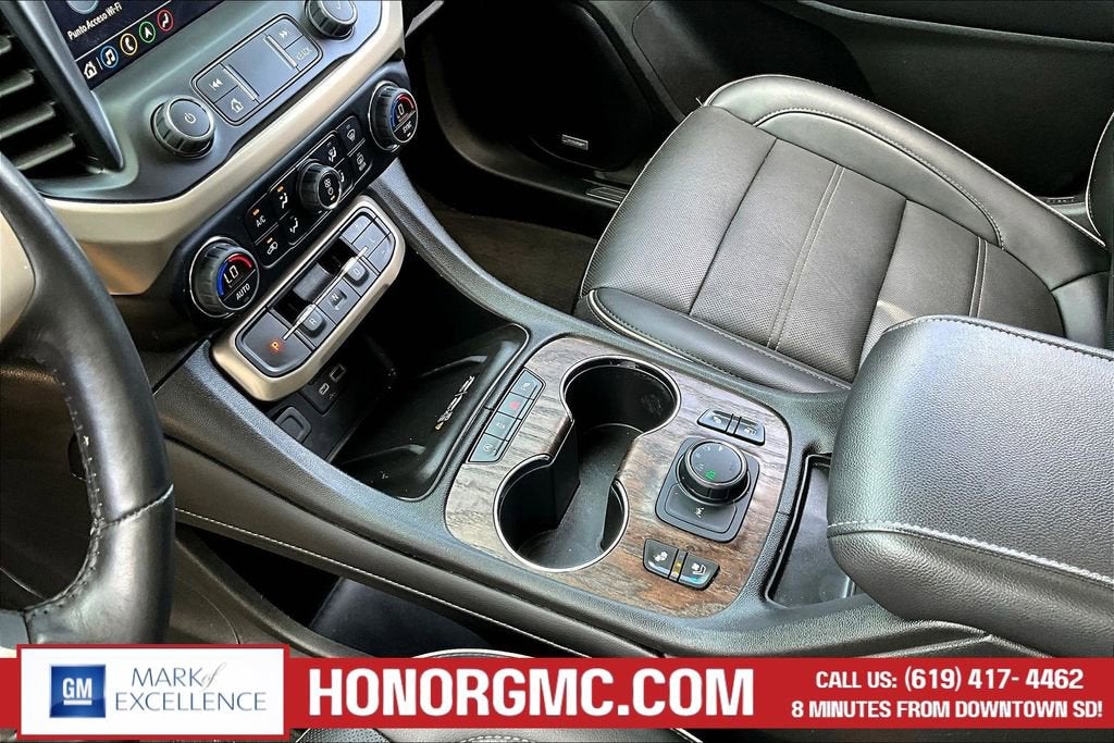 2022 GMC Acadia Denali