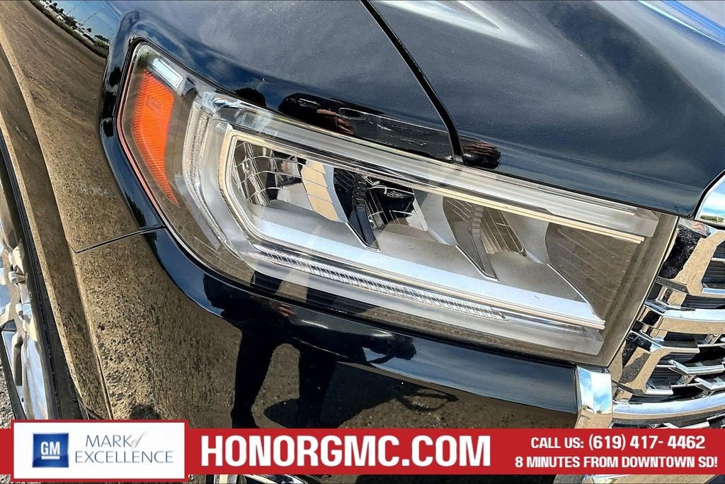 2022 GMC Acadia Denali