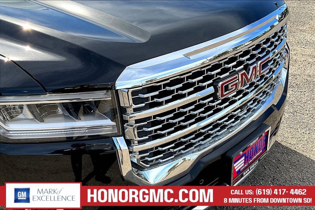 2022 GMC Acadia Denali