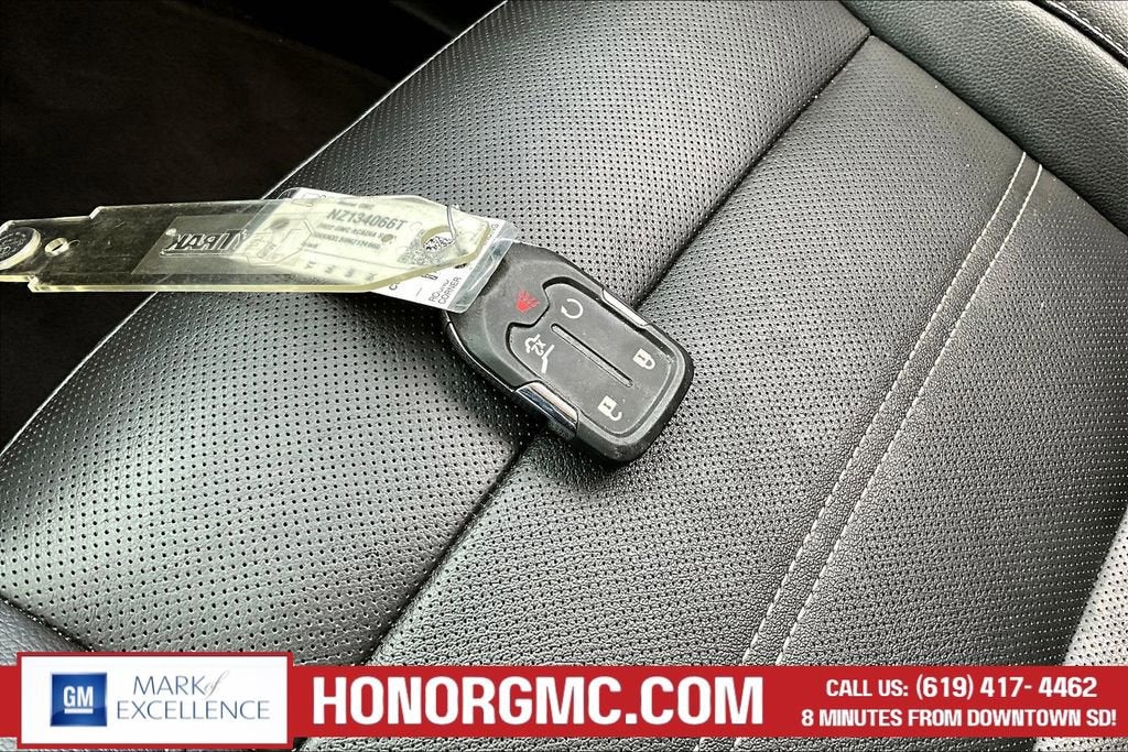 2022 GMC Acadia Denali