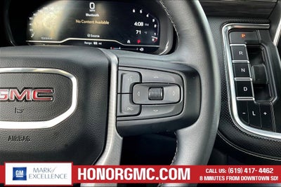2023 GMC Yukon SLT