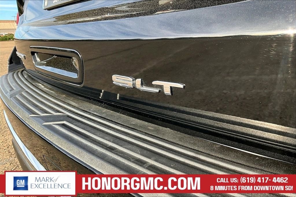 2023 GMC Yukon SLT