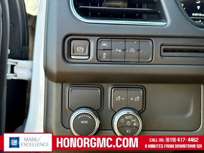 2024 GMC Yukon XL SLT