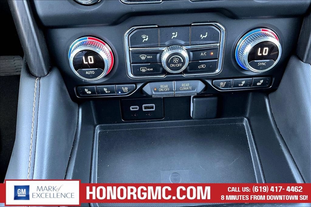 2024 GMC Yukon AT4
