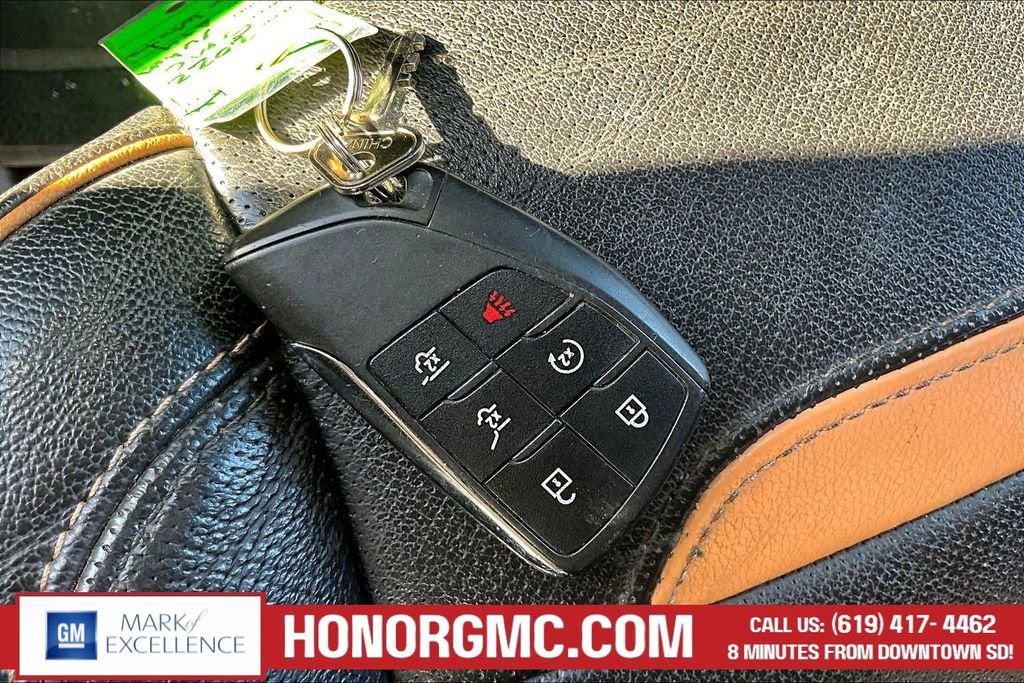 2022 GMC Yukon AT4