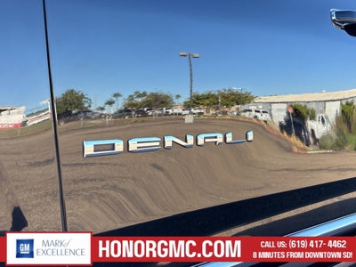 2023 GMC Yukon Denali