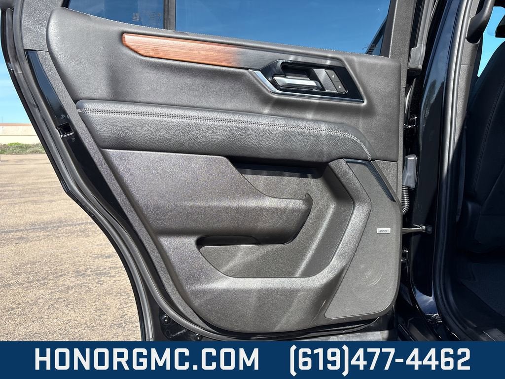 2025 GMC Yukon Denali