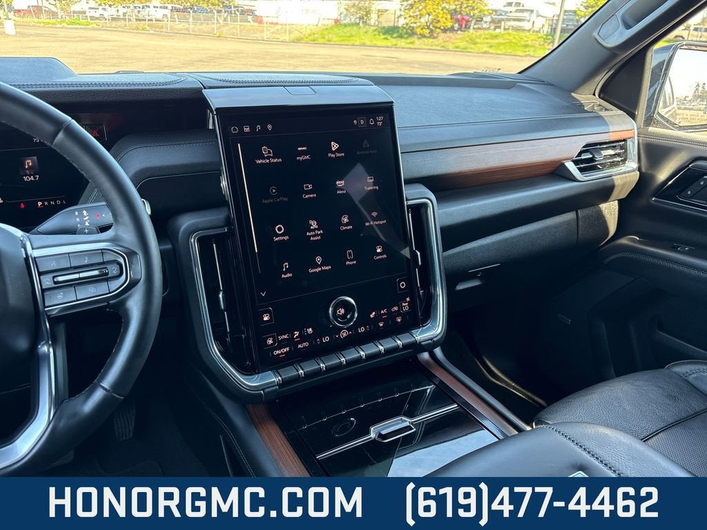 2025 GMC Yukon Denali