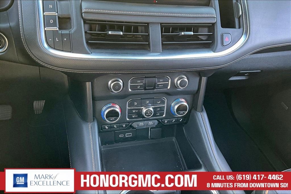 2023 GMC Yukon XL AT4