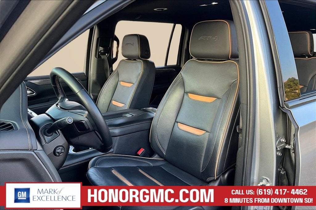 2023 GMC Yukon XL AT4