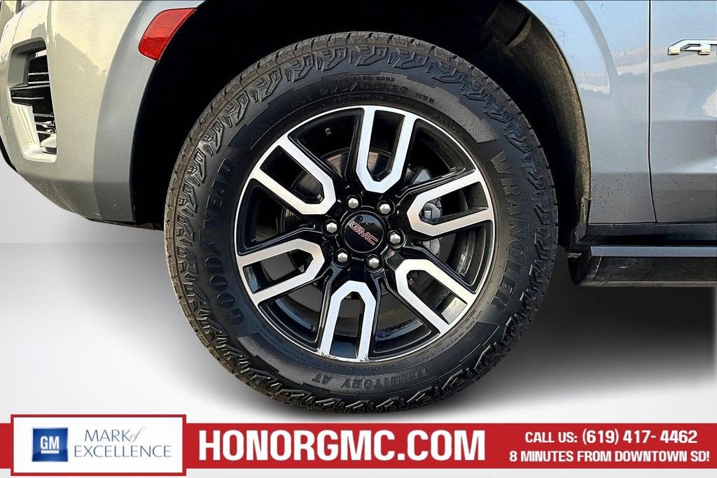 2023 GMC Yukon XL AT4