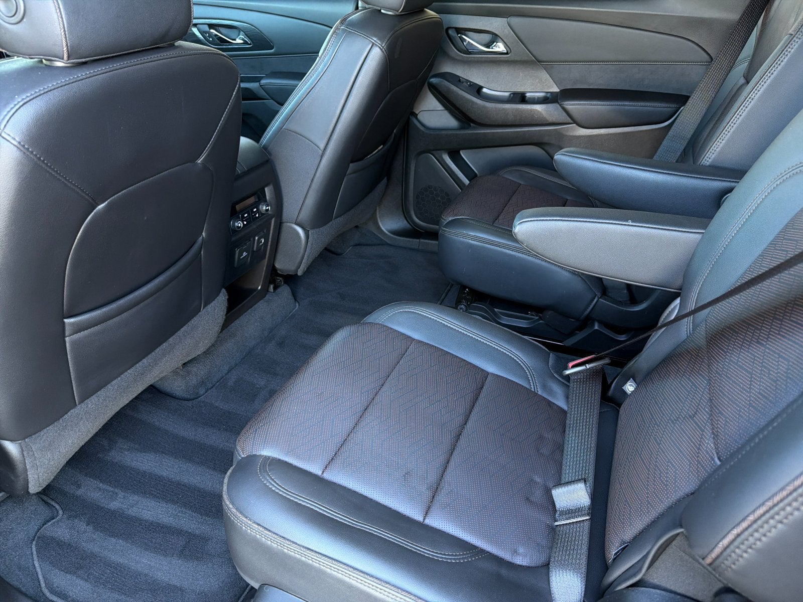 2022 Chevrolet Traverse High Country