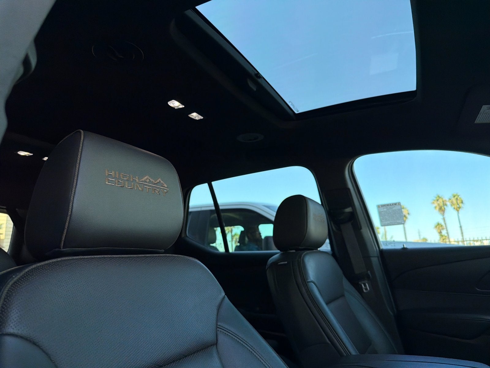 2022 Chevrolet Traverse High Country