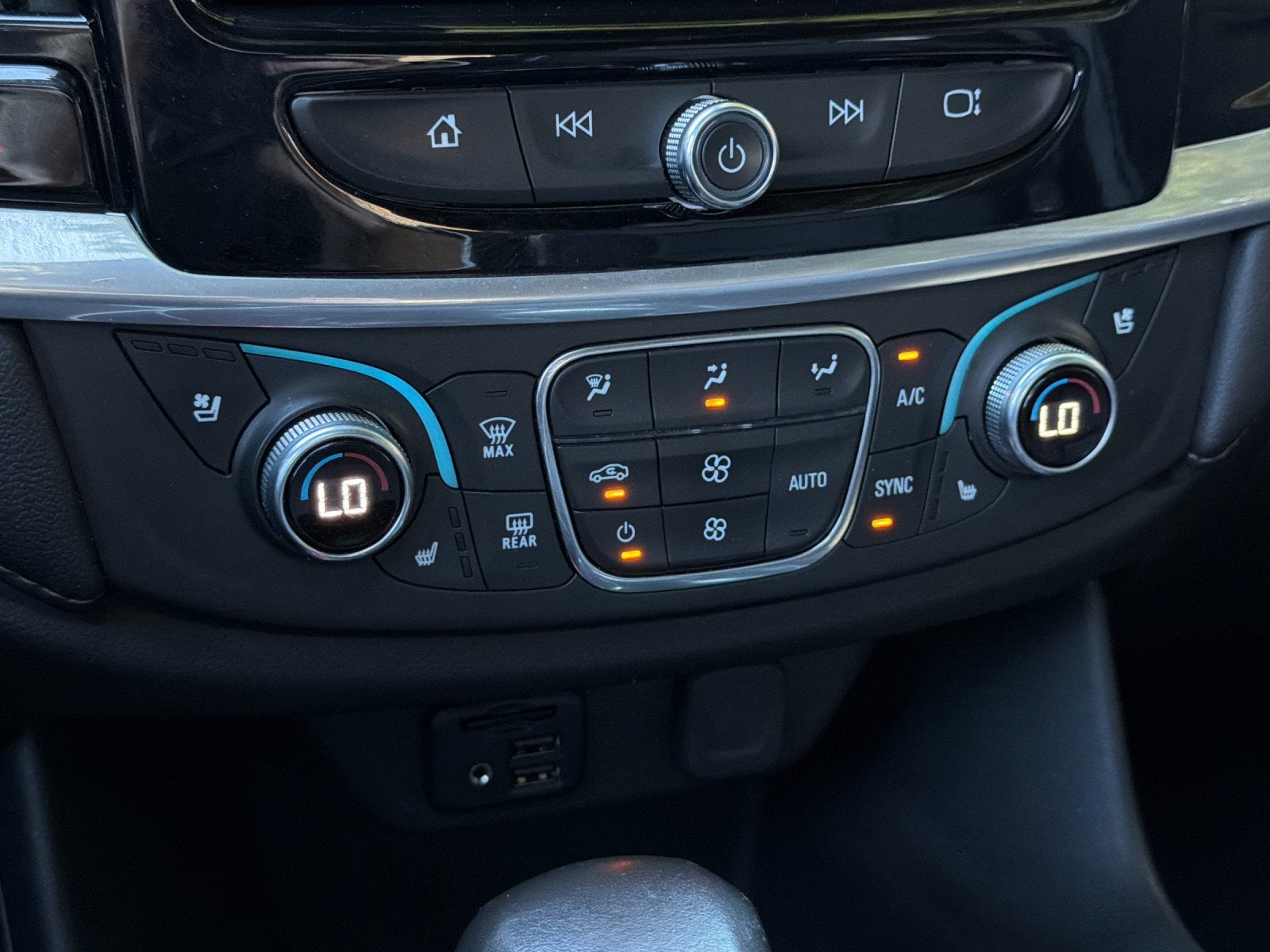 2022 Chevrolet Traverse High Country