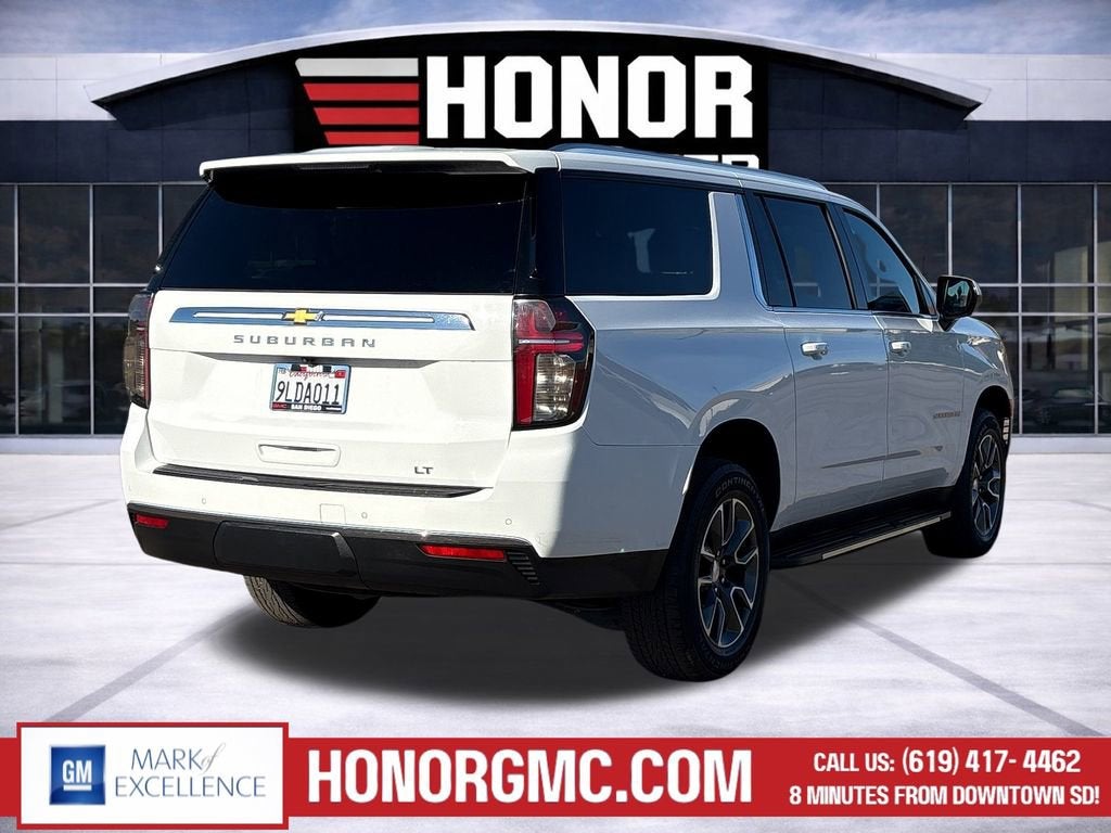 2024 Chevrolet Suburban LT