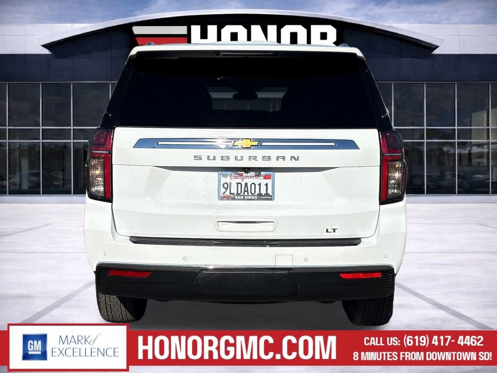 2024 Chevrolet Suburban LT