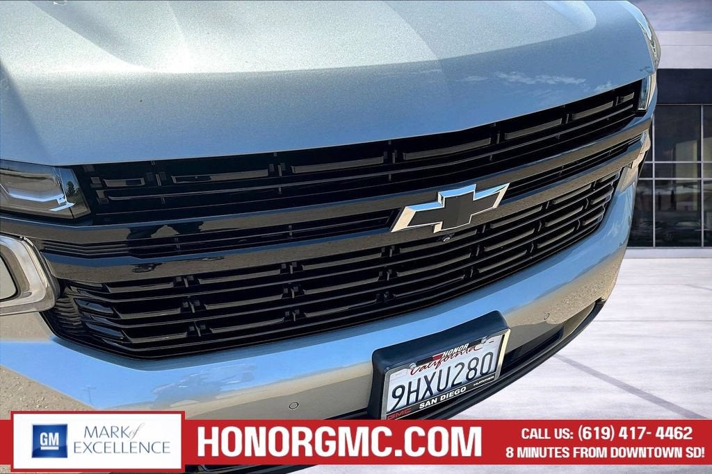 2023 Chevrolet Suburban RST