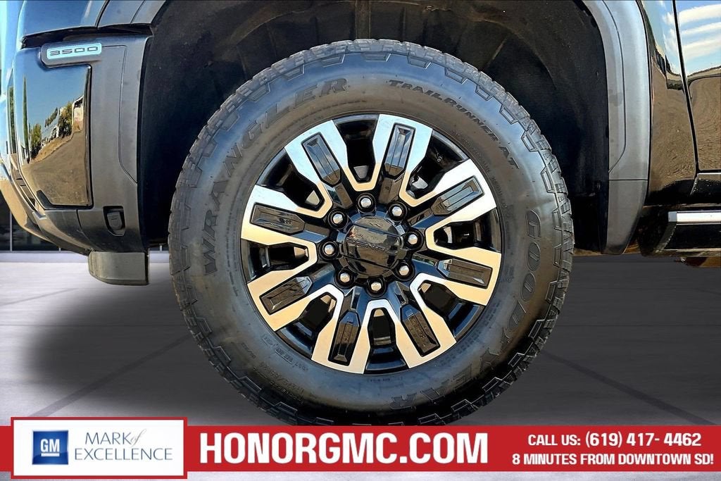 2025 GMC Sierra 3500 HD Denali Ultimate