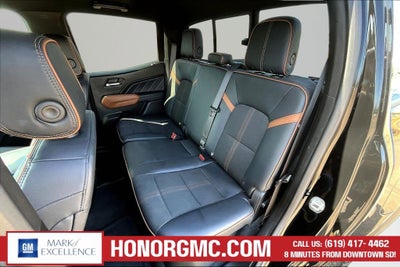 2024 GMC Canyon AT4