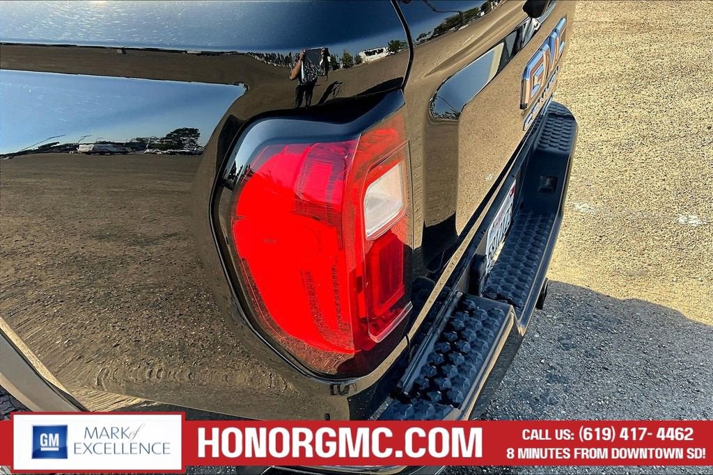 2024 GMC Canyon AT4