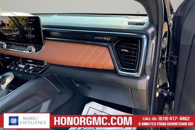 2024 GMC Canyon AT4
