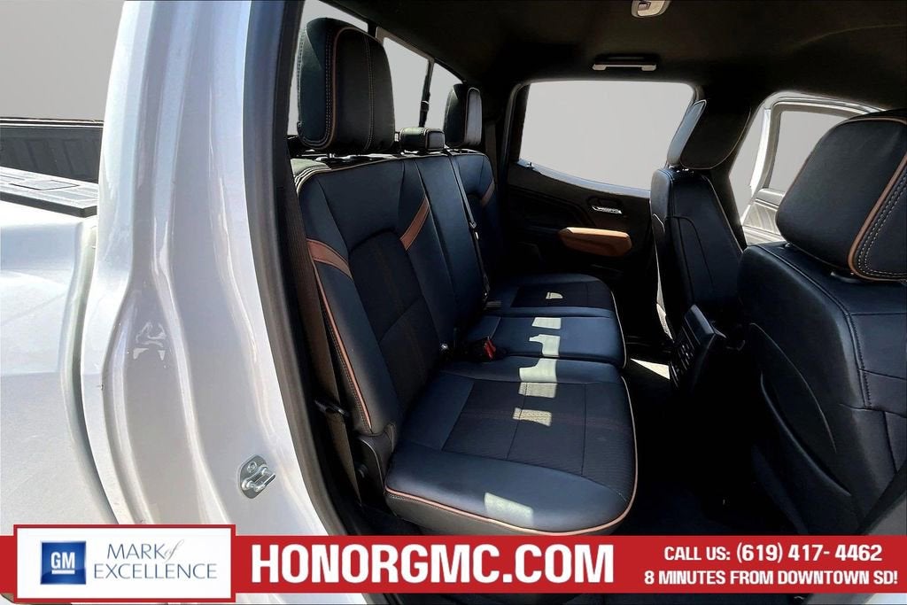 2024 GMC Canyon AT4
