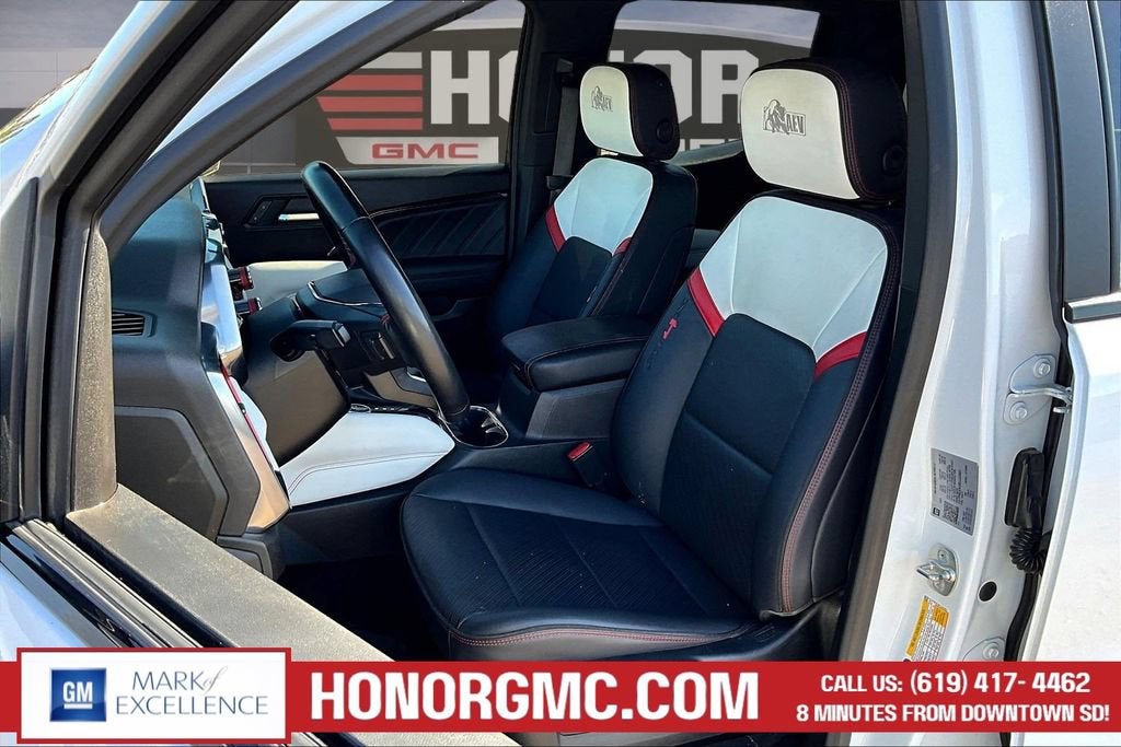 2024 GMC Canyon AT4X