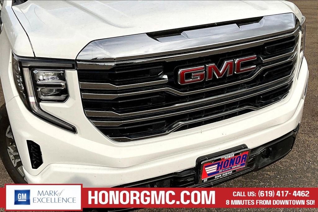 2025 GMC Sierra 1500 SLT