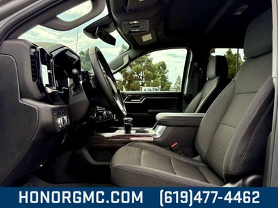 2025 GMC Sierra 1500 Elevation