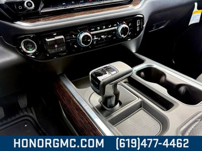 2025 GMC Sierra 1500 Elevation