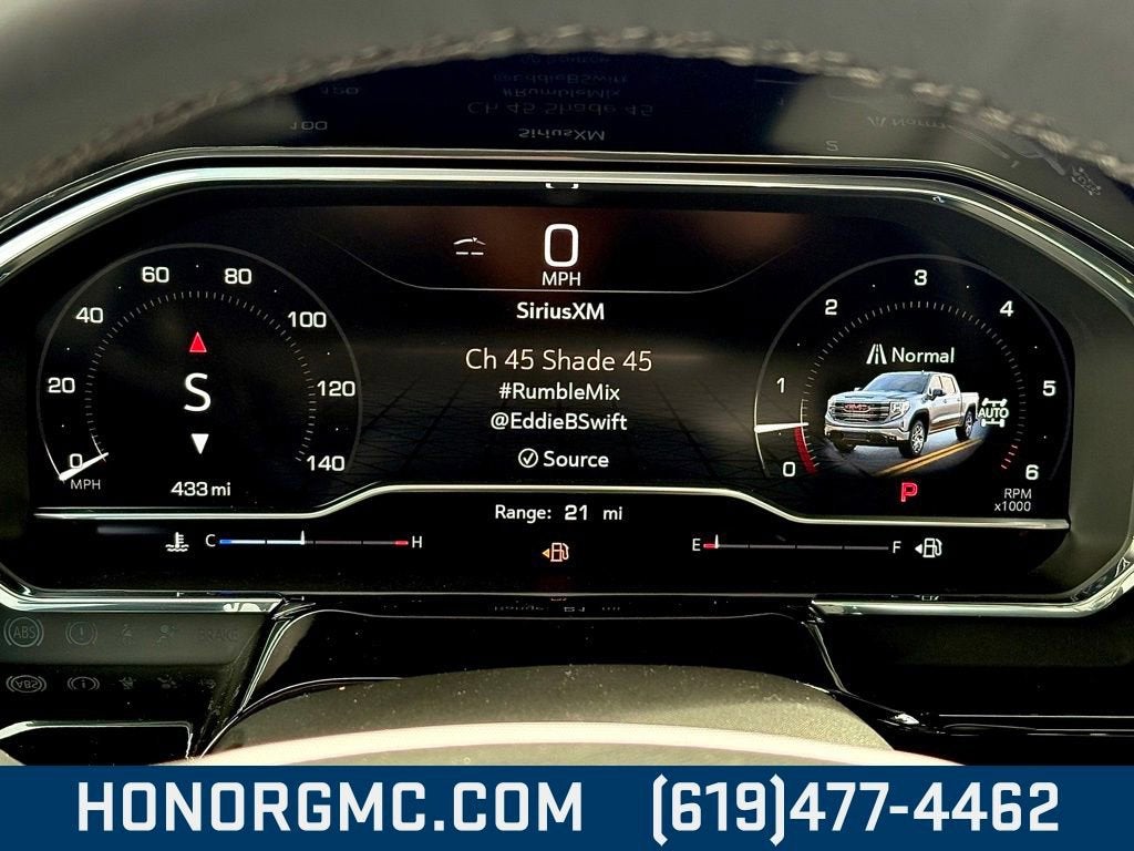 2025 GMC Sierra 1500 Elevation