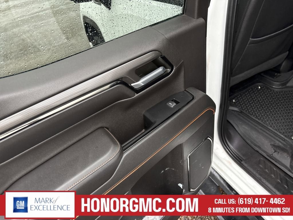 2022 GMC Sierra 1500 AT4