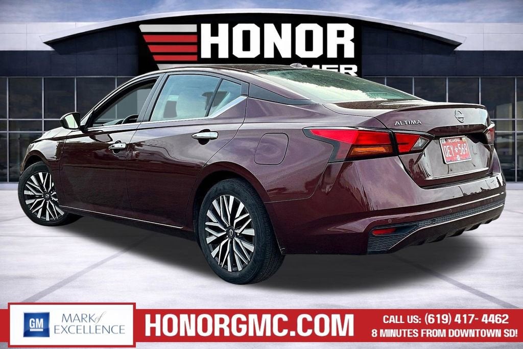 2025 Nissan Altima SV