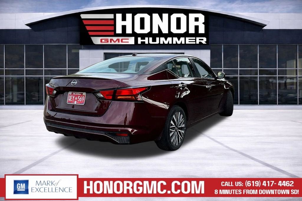 2025 Nissan Altima SV